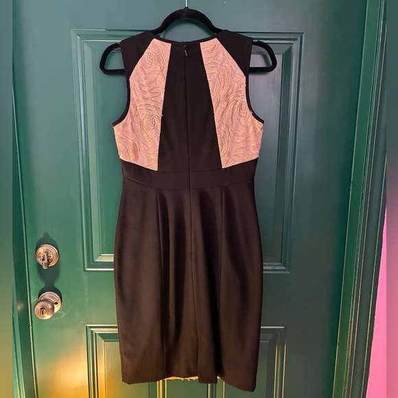 Black Gold Jacquard Sheath Dress Size 4 Cocktail Knee Length - Picture 3 of 7